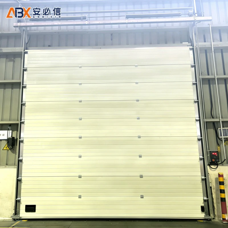 哈密市工业滑升门